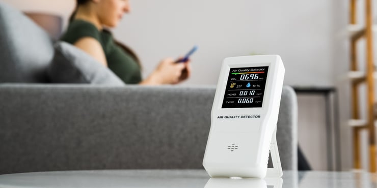 air quality detector sitting on a table